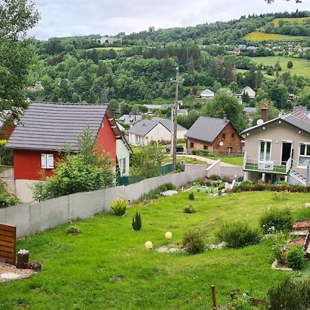 Stunning 4-Bed House In La Bourboule Villa Kültér fotó