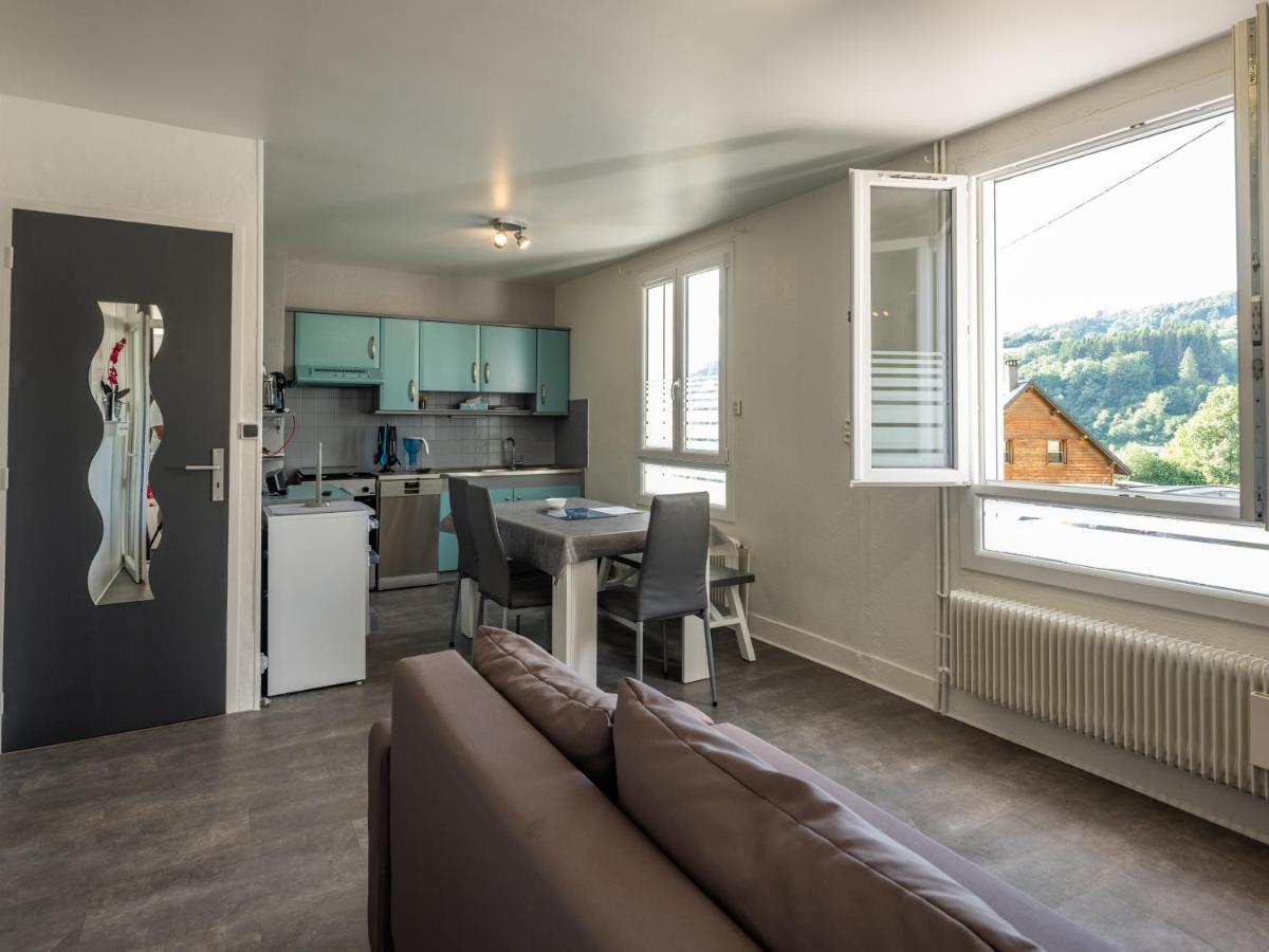 Stunning 4-Bed House In La Bourboule Villa Kültér fotó